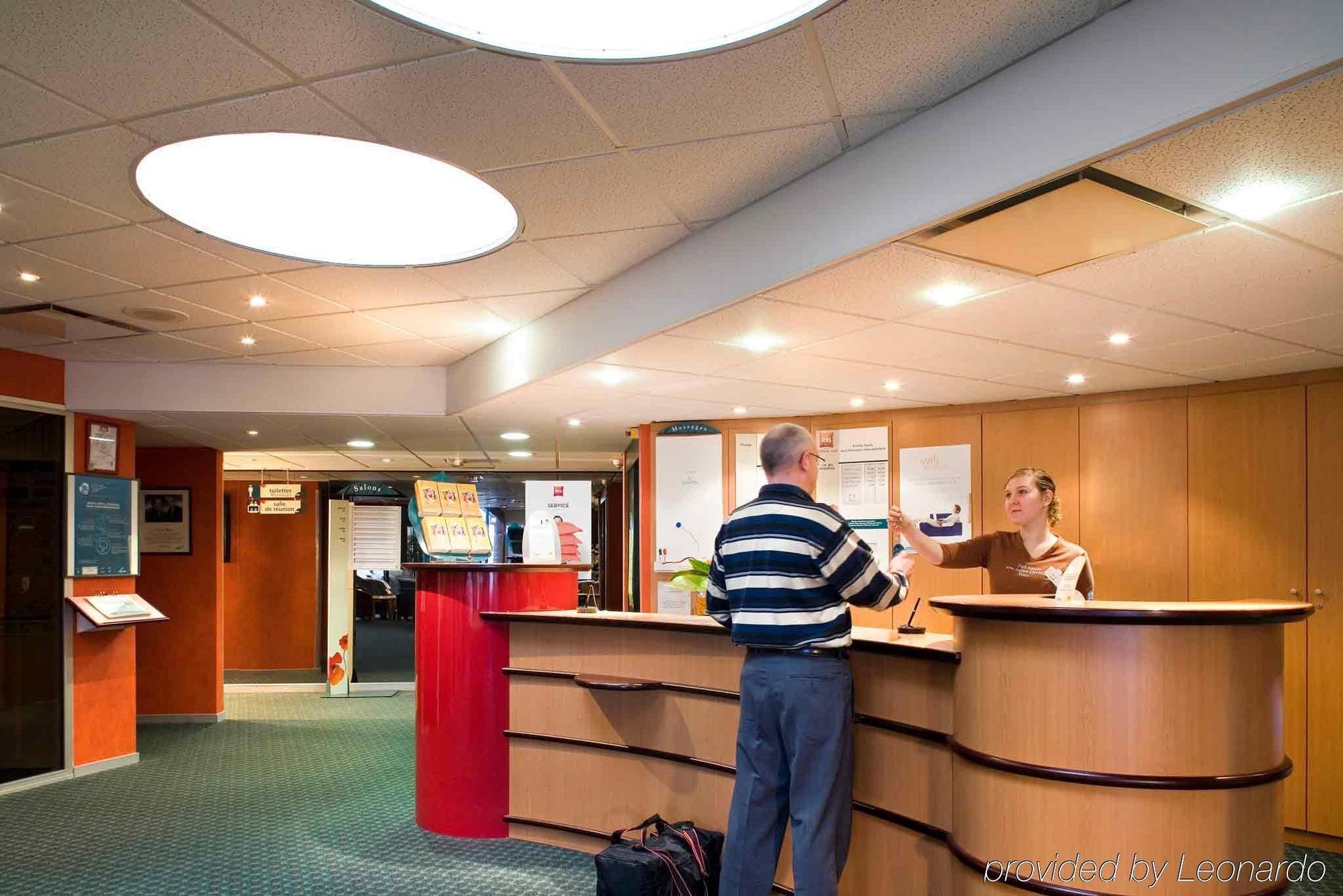 Ibis Poitiers Sud Hotel Kültér fotó